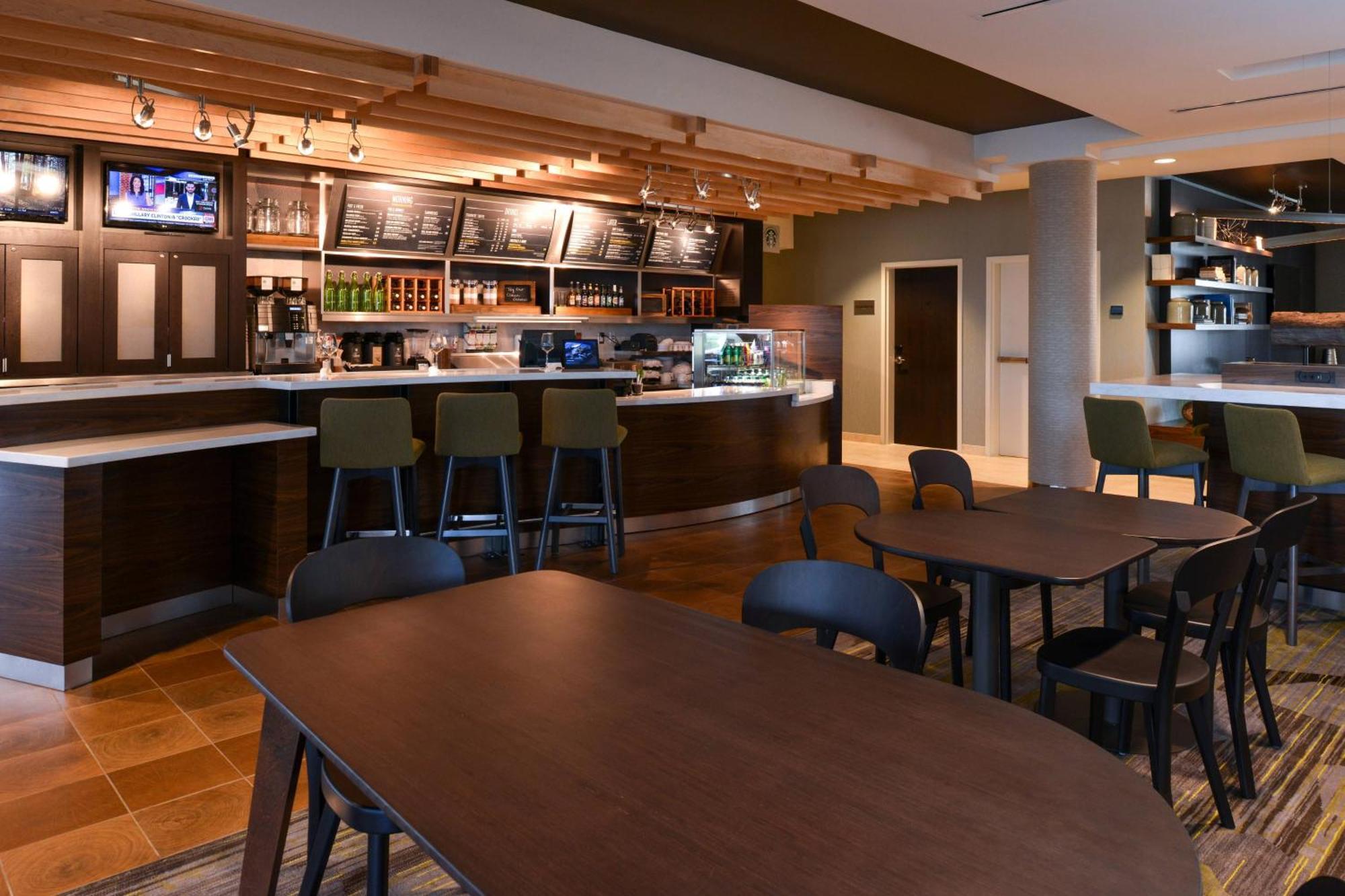 Courtyard By Marriott St. Louis St. Peters Hotell Saint Peters Exteriör bild